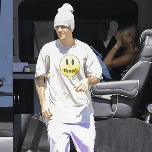 Bieber mood emoji 🤗