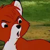 Эмодзи lovely fox Tod 🫤