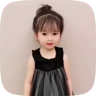 Эмодзи Cute Baby 💃