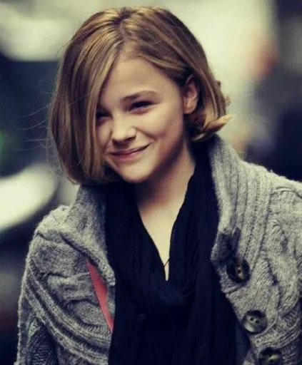 Эмодзи chloe grace moretz ?