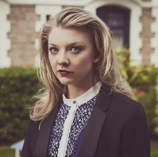 Стикер Natalie Dormer 😒