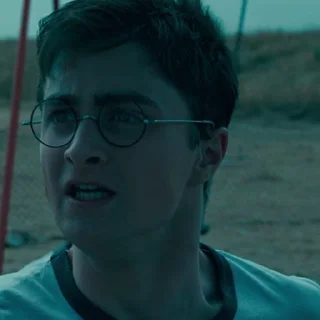 #5 Гарри Поттер stiker 😨