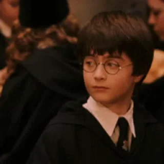 Эмодзи Harry Potter 😐
