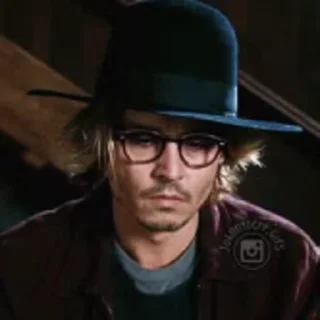 Стикер Johnny Depp 😏