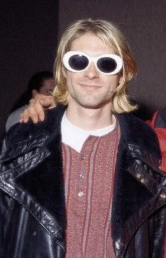 Эмодзи Kurt Cobain 👍
