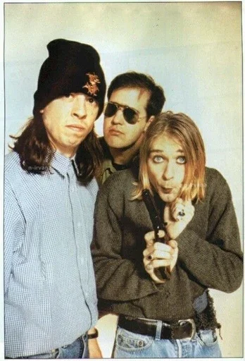 Стікер Kurt Cobain 😶‍🌫️