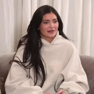 Kylie Jenner | Кайли Дженнер emoji 🧡