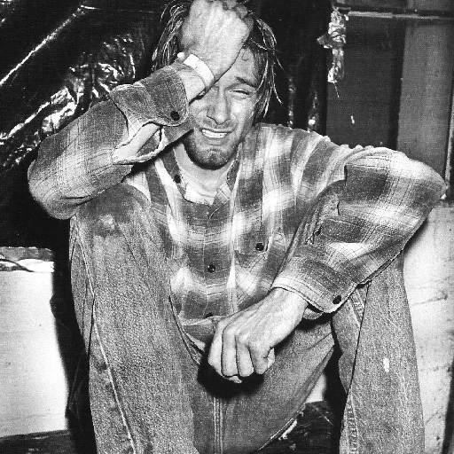Эмодзи Kurt Cobain 2 😅