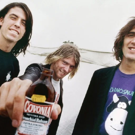 Эмодзи Kurt Cobain 2 🍻