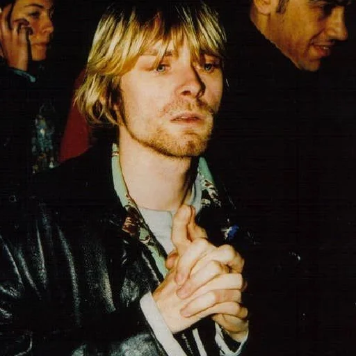 Эмодзи Kurt Cobain 2 😢