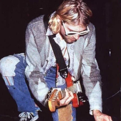 Эмодзи Kurt Cobain 😵‍💫