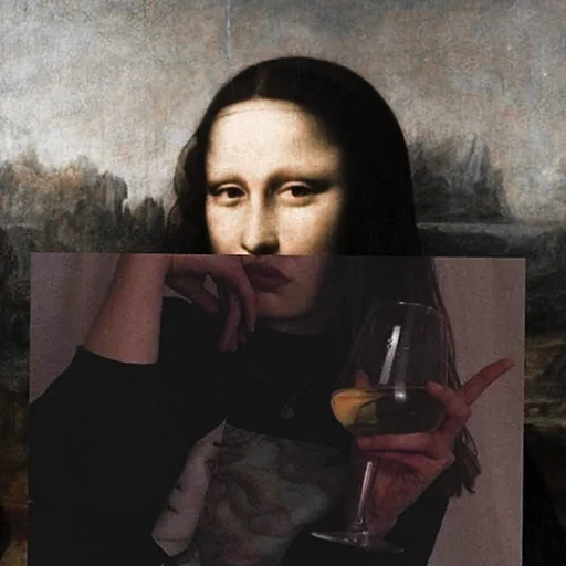 LIZA Mona emoji 👩