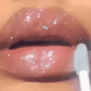 Стикер Lips 👄