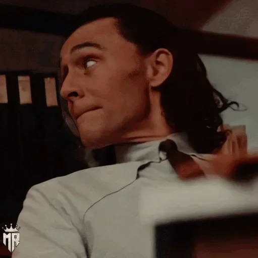 Loki emoji 😒