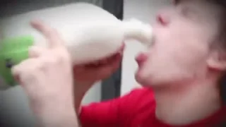 Стікер Milk 🥛