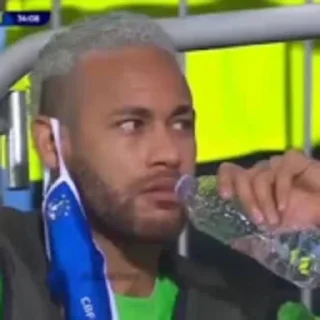 Стикер 'Neymar 😐