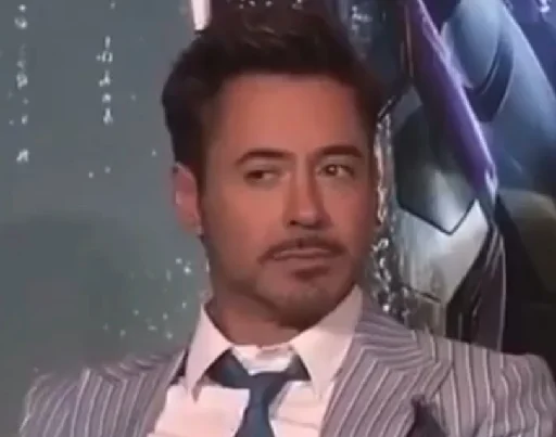 Robert Downey Jr. emoji 😏