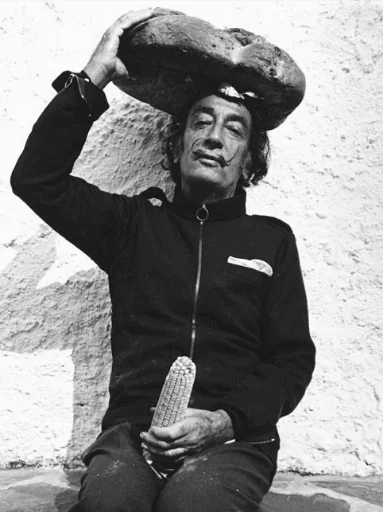 Salvador Dalí emoji 🌽
