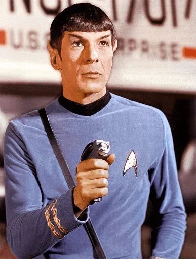 Стикер Telegram «Star Trek» ?