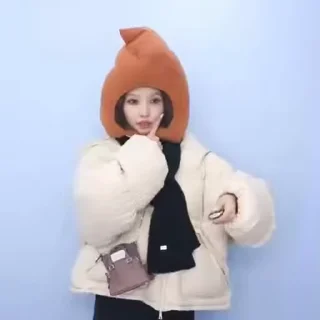 Стікер Soyeon 2 (G)I-DLE ✌️