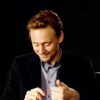Tom Hiddleston | Том Хиддлстон stiker 🤯