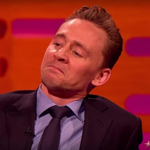 Стікер Telegram «Tom Hiddleston » 🧊